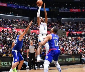 彩经网官网首页-带队逼近西部前六！亚历山大如此火爆 快艇后悔吗？