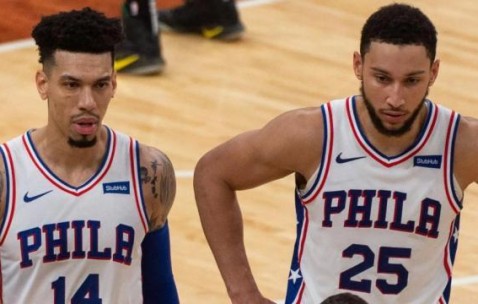 彩经网官网首页-场上作用明显场下头脑清晰 34岁的格林依然香饽饽